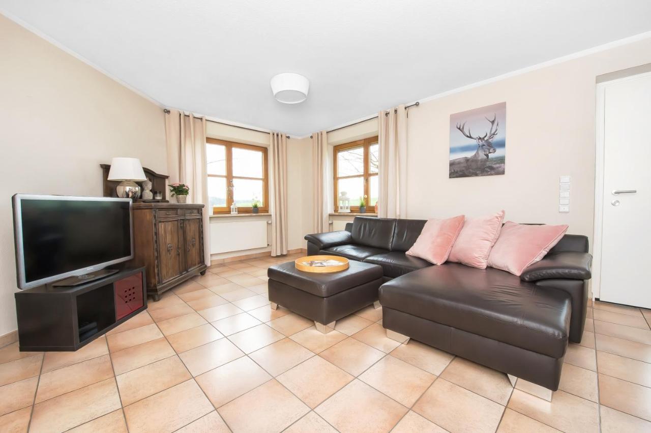 Ferienwohnung Iris-Ferien Mit Hund Walsdorf  Exterior foto